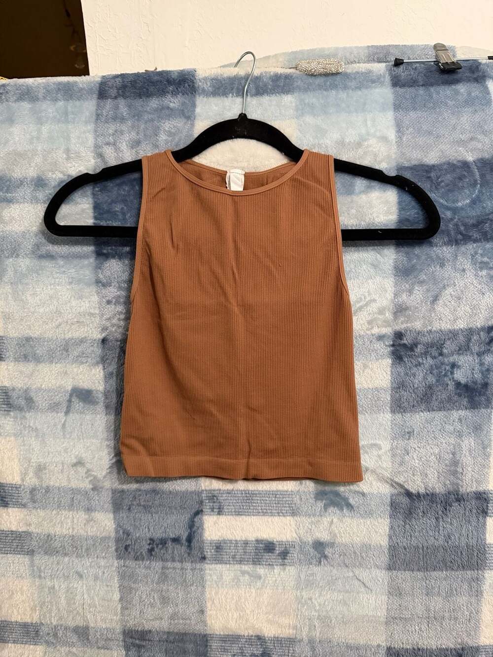 Nikibiki Brown Ribbed Seamless Crop Tank Top OS